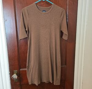 GAP Ribbed Short Sleeve Knit Dress - Tan Brown